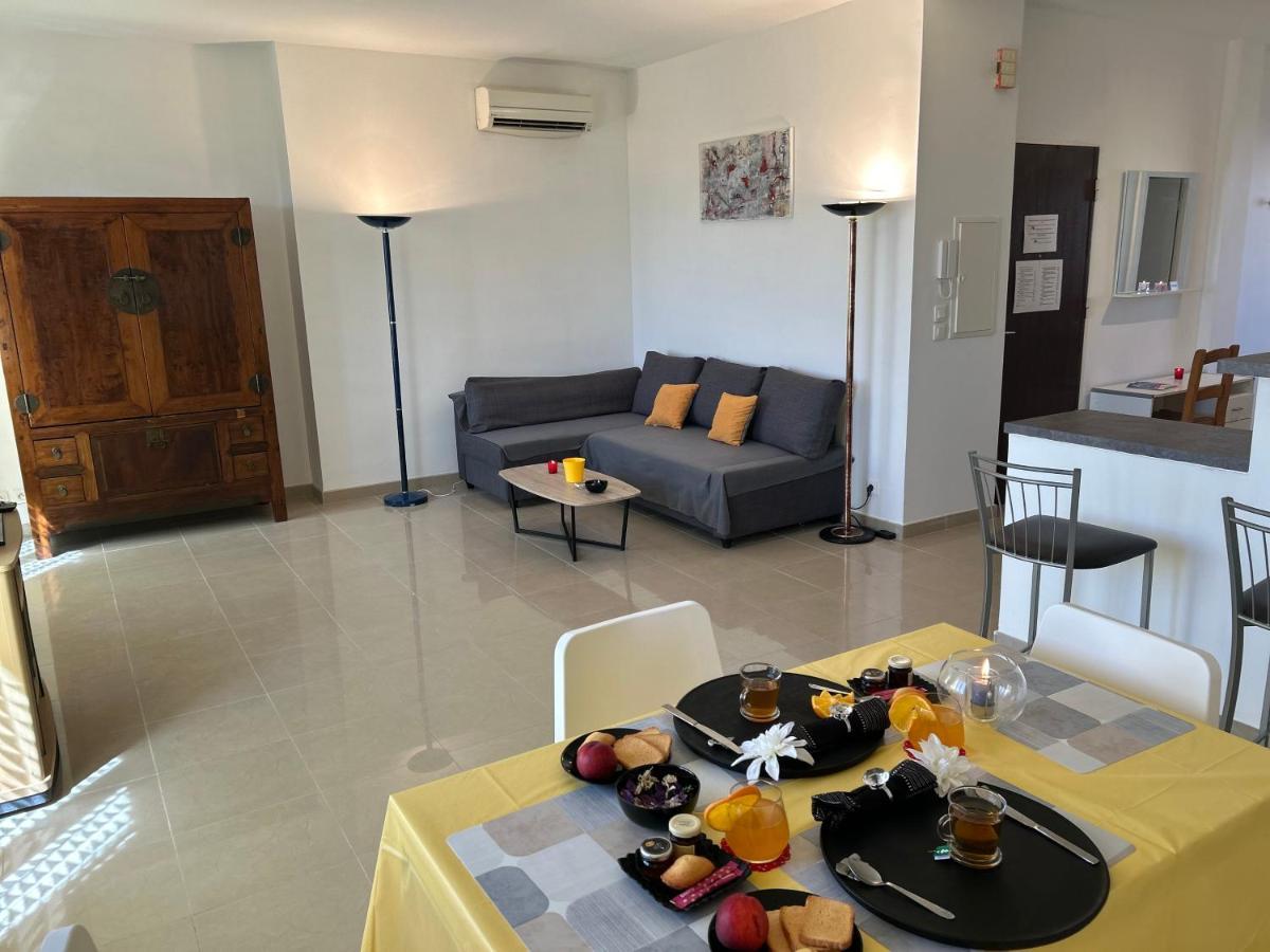 Celebre Vieux Port, Marseille Apartment Екстериор снимка
