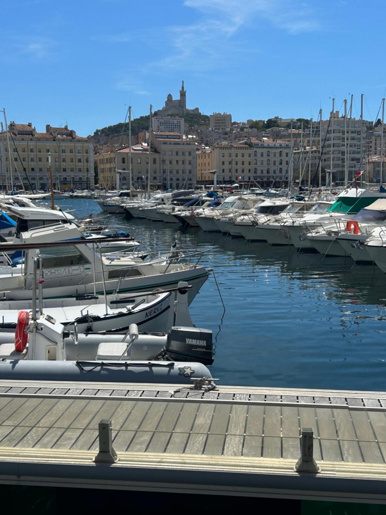 Celebre Vieux Port, Marseille Apartment Екстериор снимка